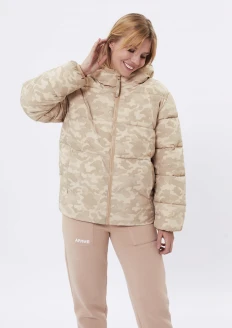 Куртка зимняя женская «Родина в сердце» бежевый камуфляж: купить в интернет-магазине «Армия России