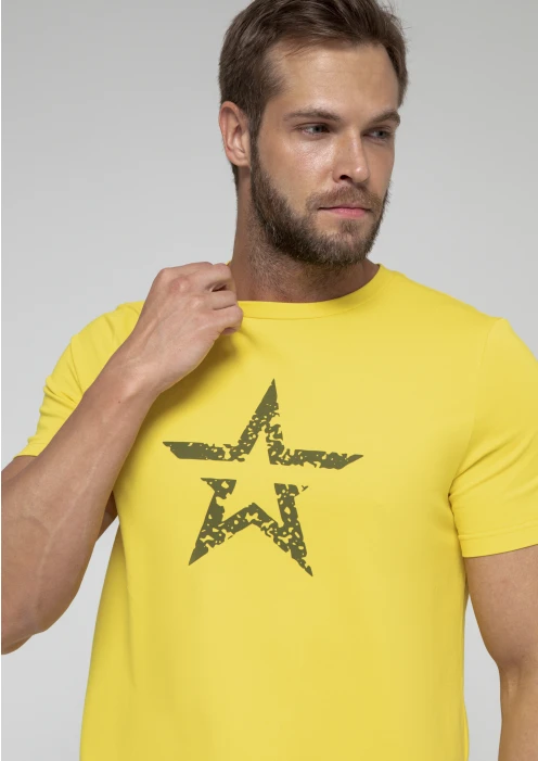 Купить футболка мужская «звезда» желтая в интернет-магазине ArmRus по выгодной цене. - изображение 5