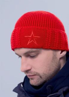 Шапка вязаная «Звезда» красная: купить в интернет-магазине «Армия России